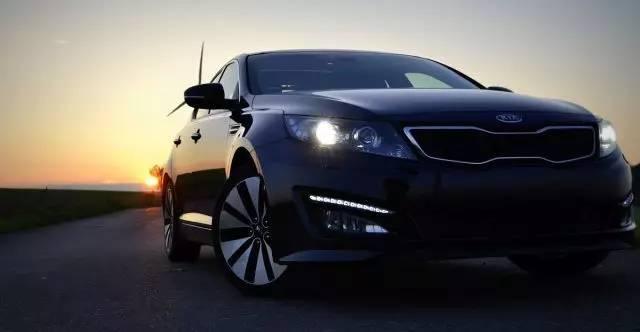 中國車市半年考已現(xiàn)端倪 合資品牌再難“躺著掙錢”