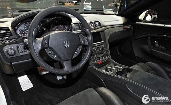 長春汽博會成就你開超級跑車的夢想